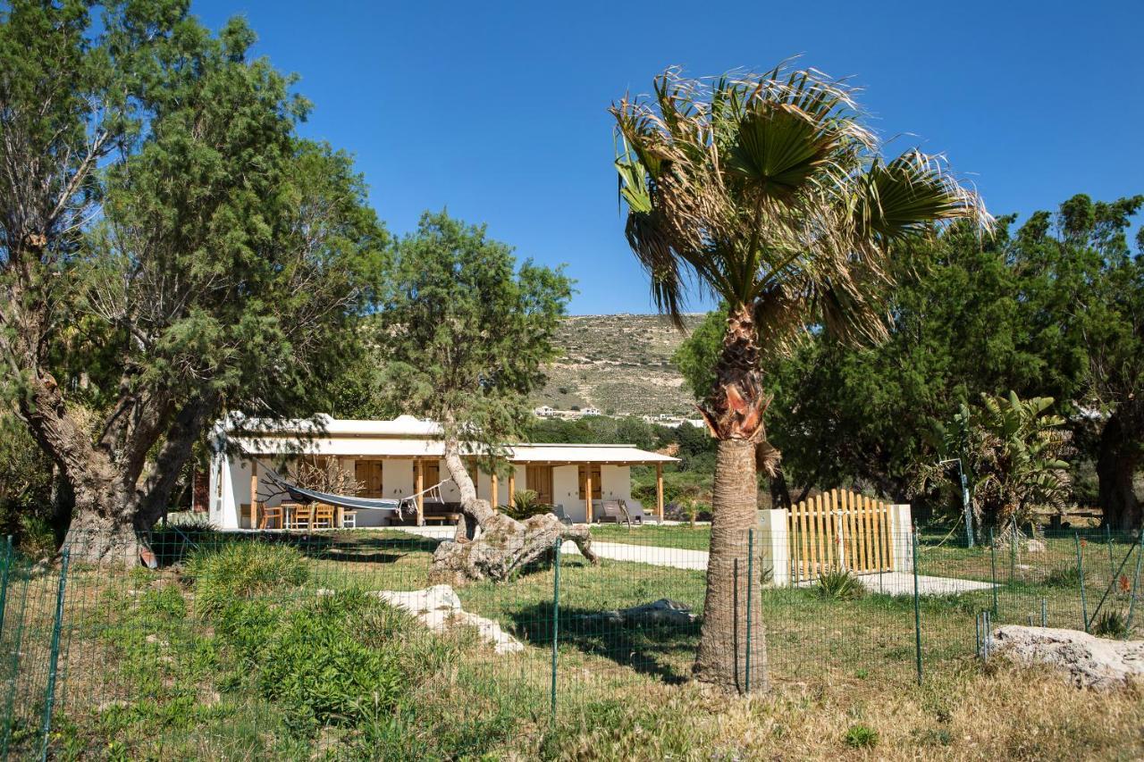 Mera Beachfront House - Falasarna Apartment